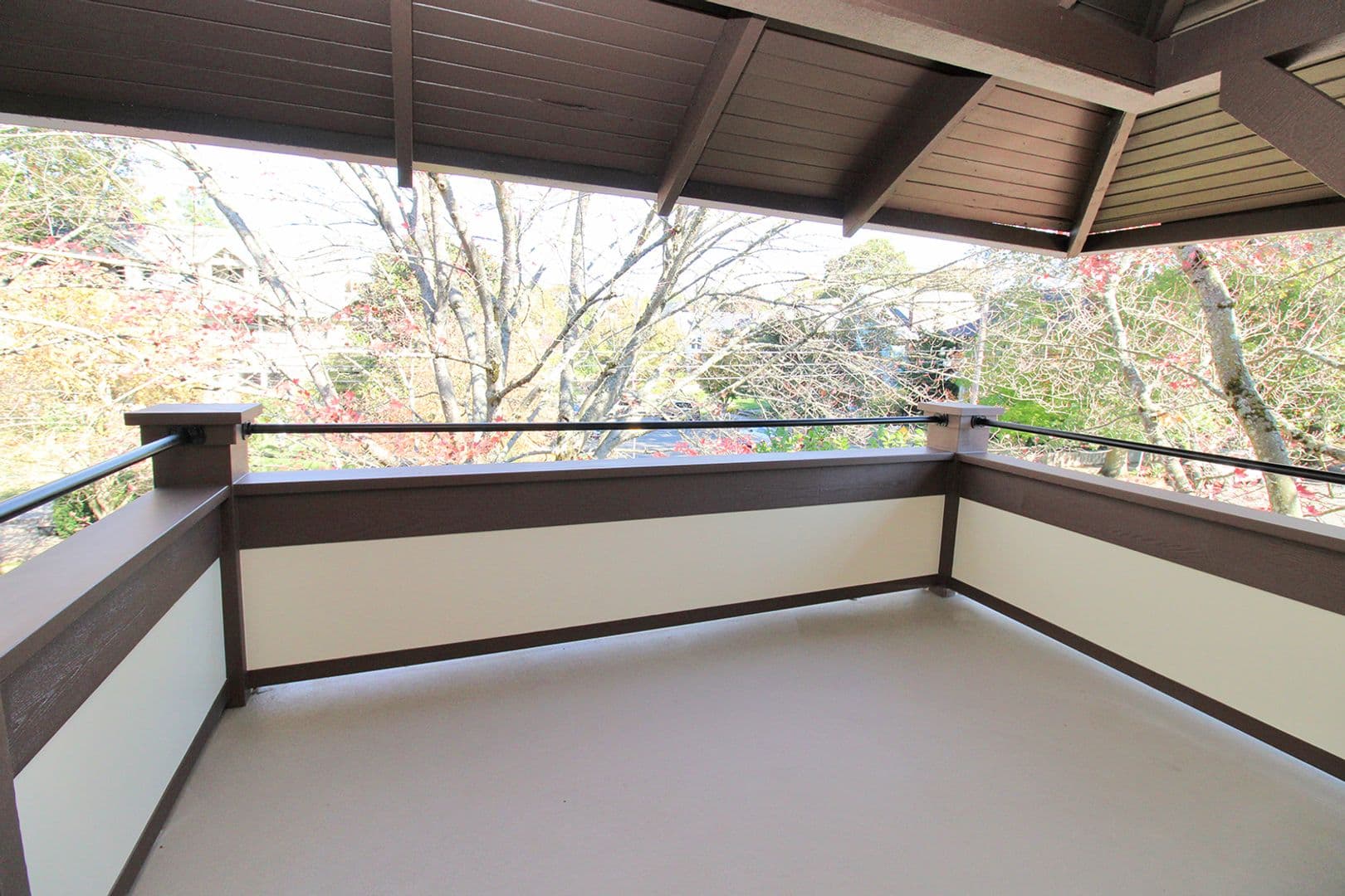 Portland Apartment: 1636 NE Tillamook St #2