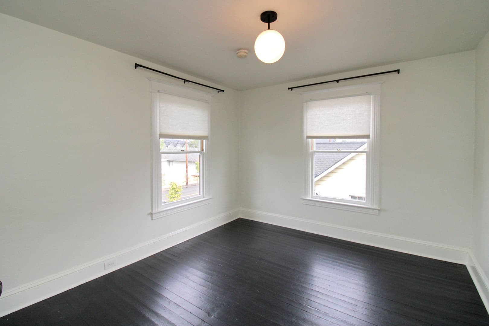 Portland House: 7126 N Lombard St