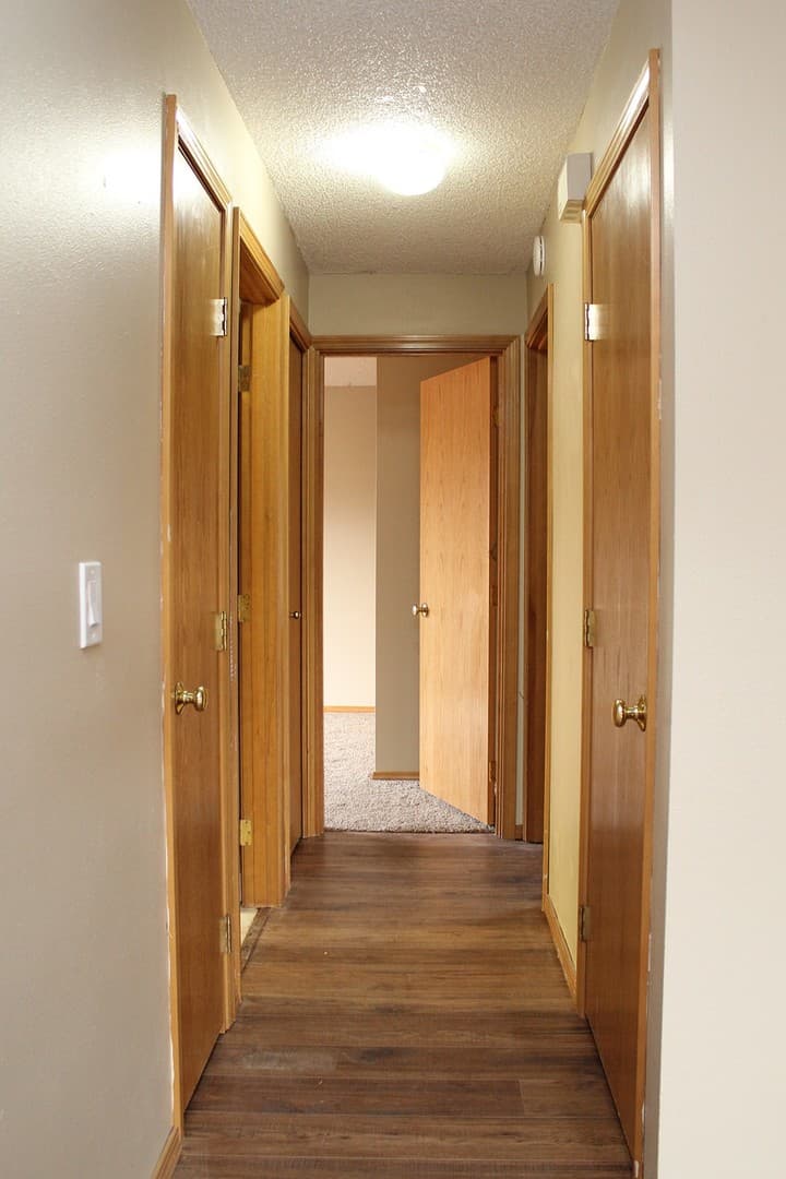 Oregon City Apartment: 508-510 Hartke Lp