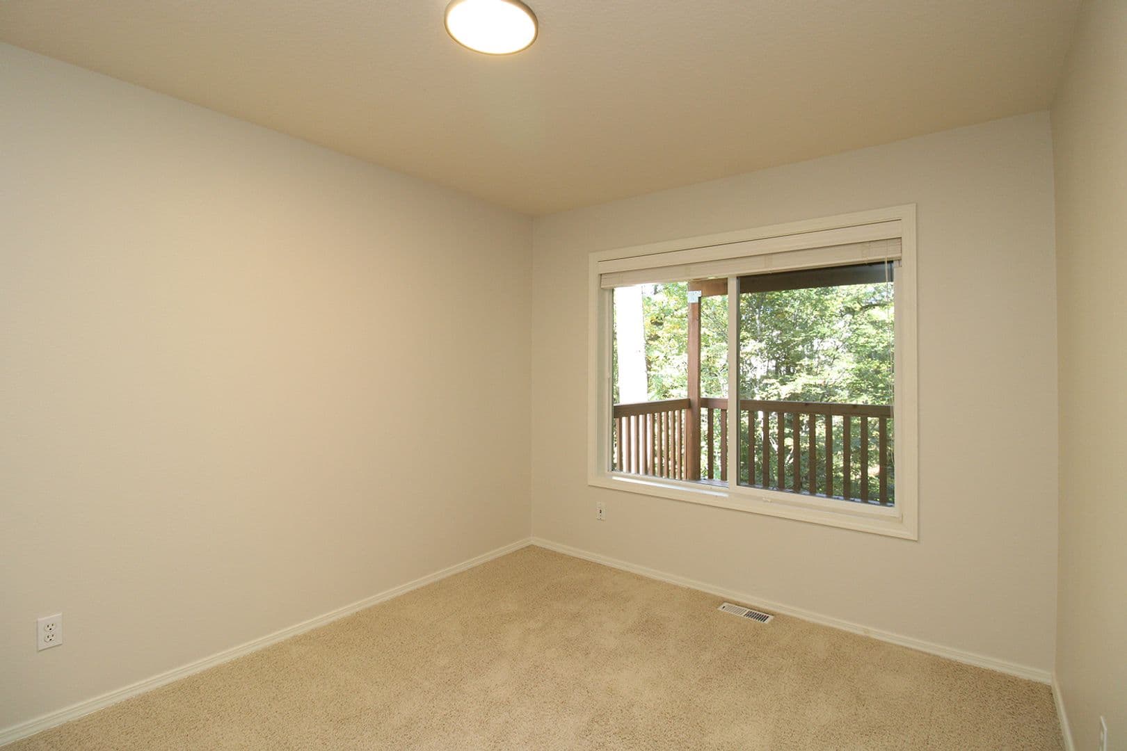 Portland House: 9583 NW Randall Ln