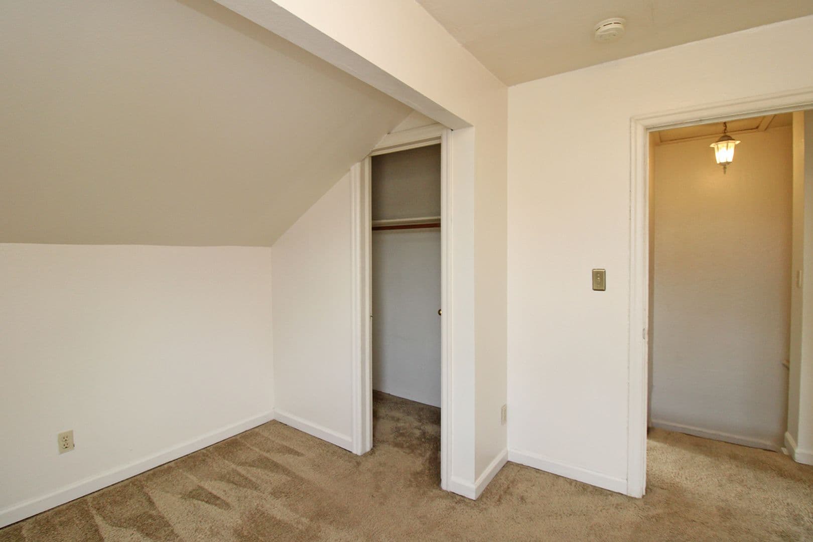 Portland Apartment: 6909-6923 N Vancouver Av
