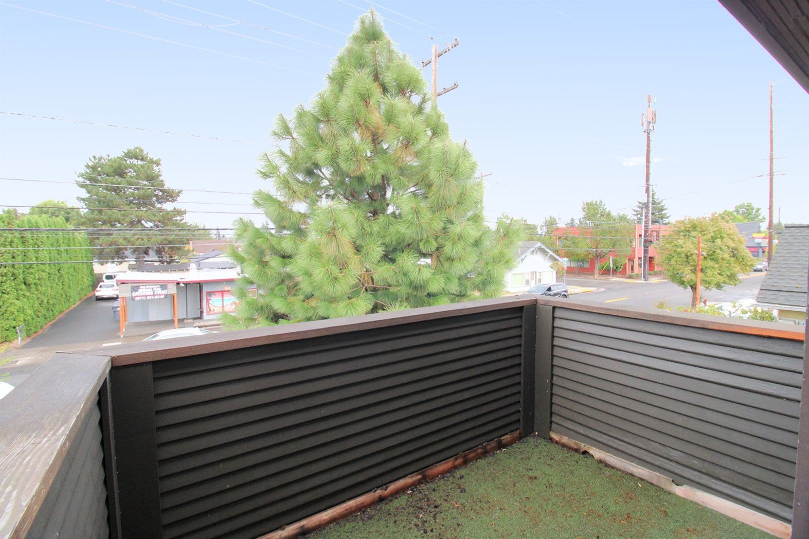 Portland House: 7126 N Lombard St