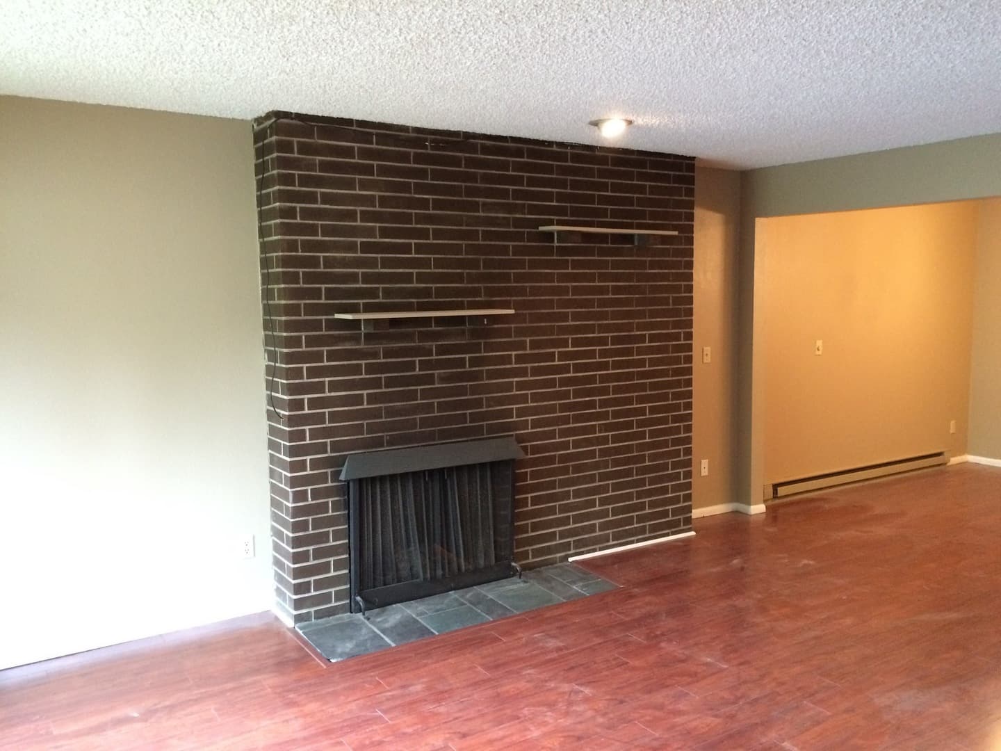 Portland Apartment: 5821-5827 NE Davis St