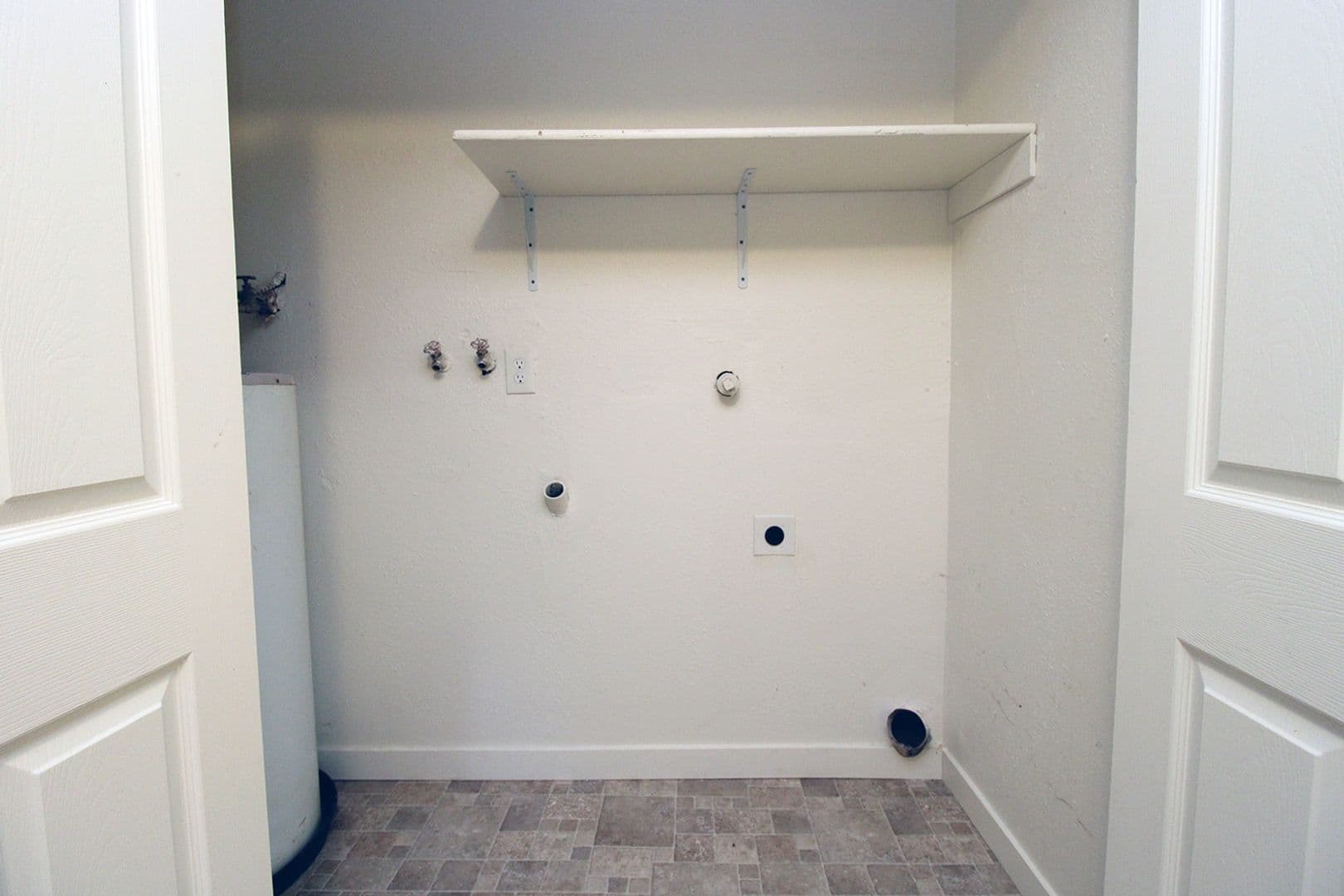 Gresham Apartment: 1113 - 1127 NE 183rd Ave