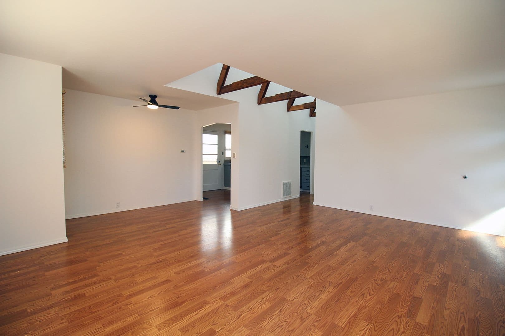 Portland House: 4429 SE Raymond St