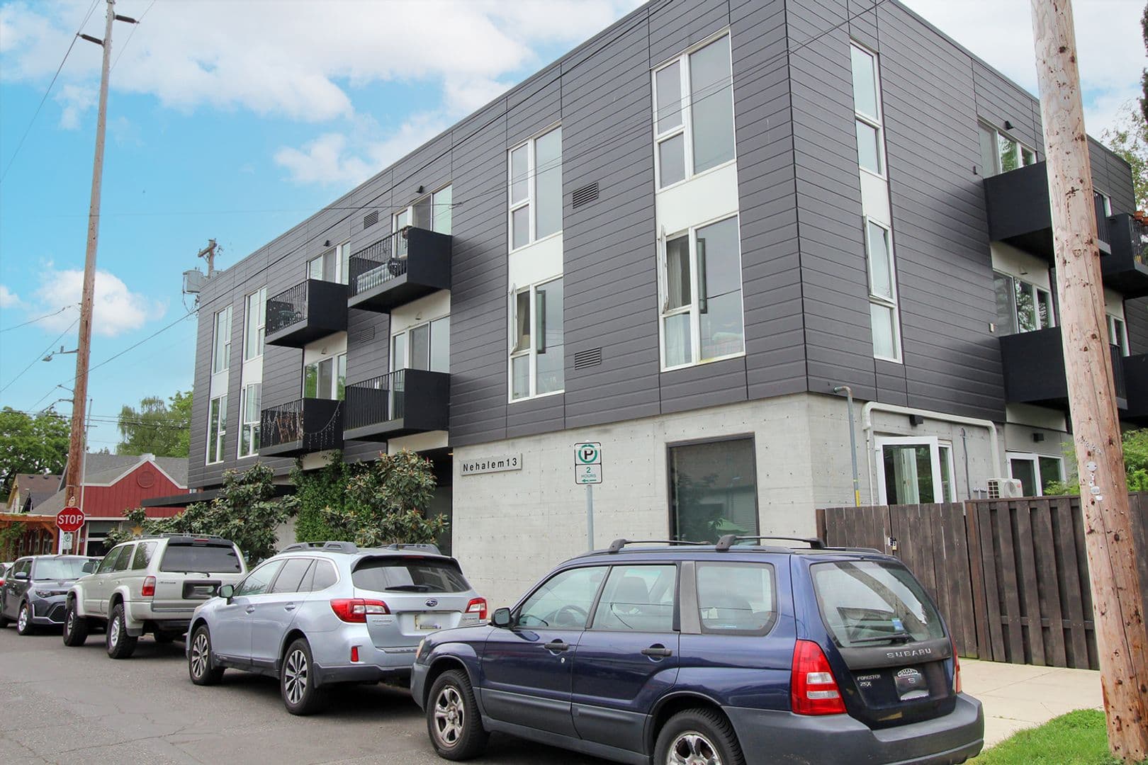 Portland Apartment: 1280 SE Nehalem St