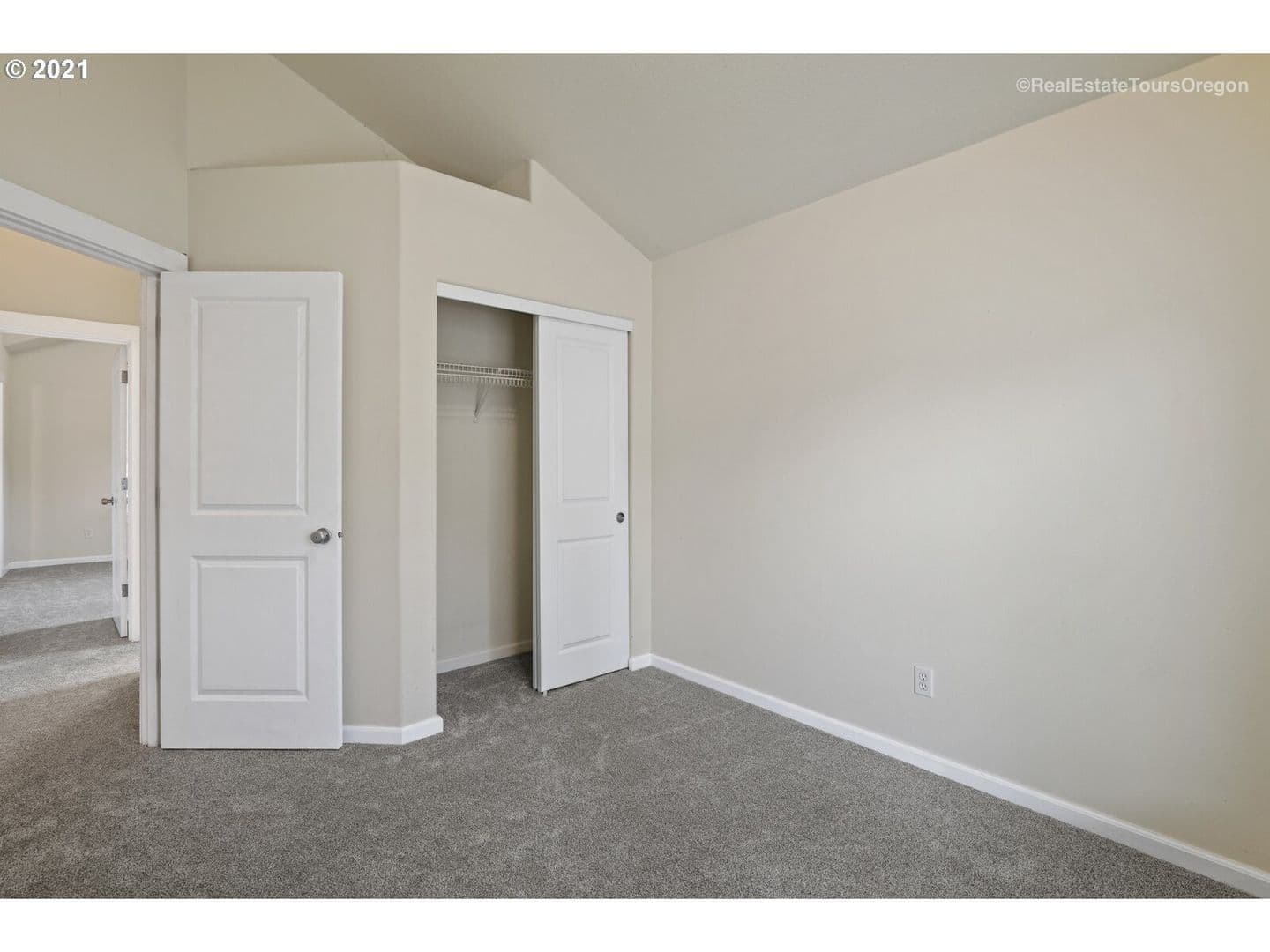 Beaverton House: 15960 SW Mortondale Lane