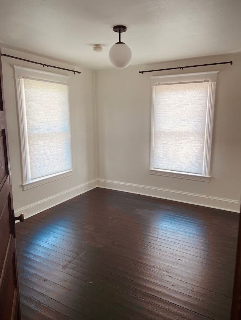 Portland House: 7126 N Lombard St
