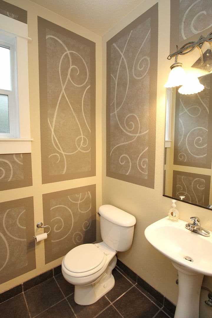Beaverton House: 6930 SW Star Jasmine Plc