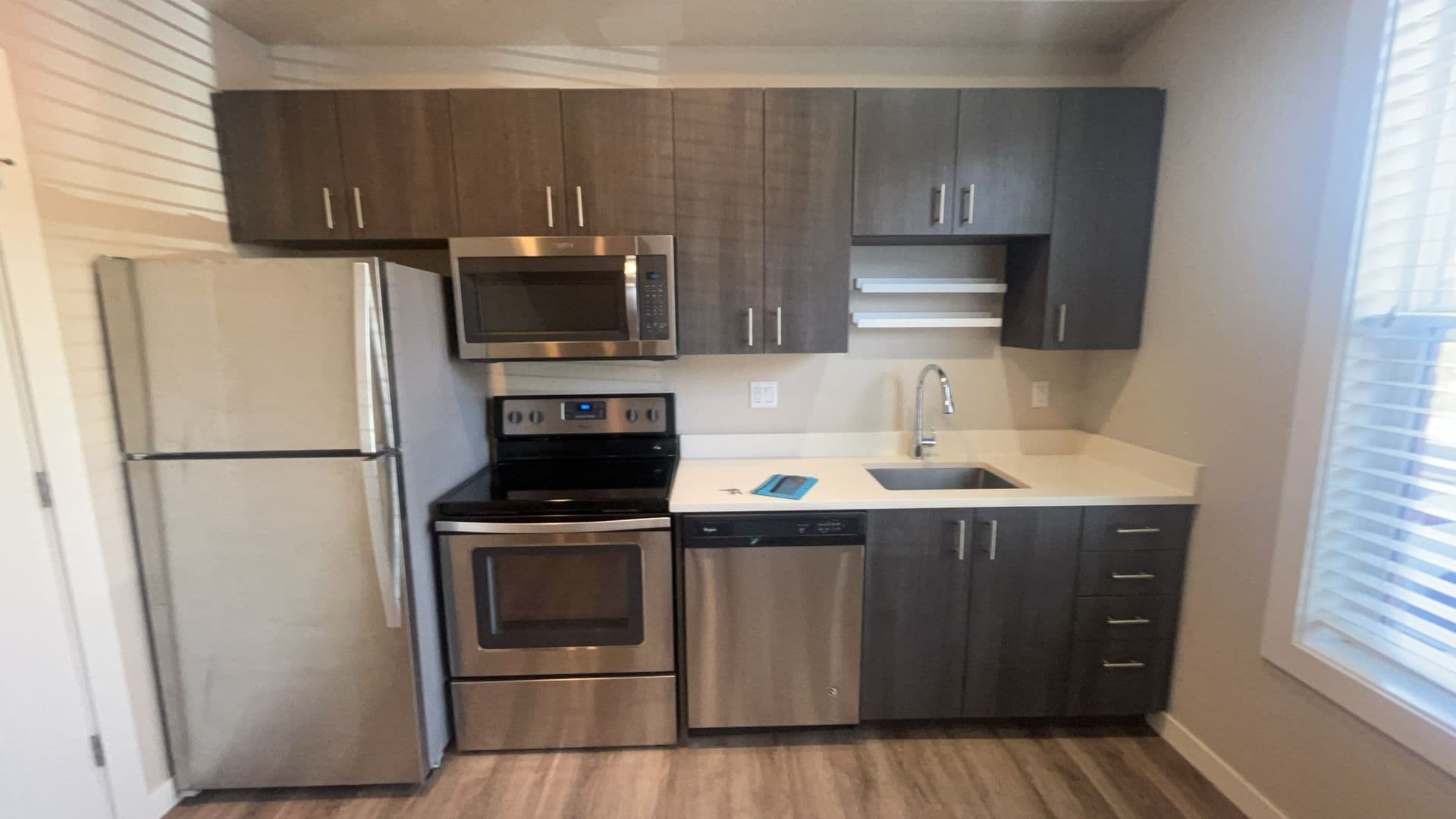 Portland Apartment: 7625 SE Milwaukie Ave