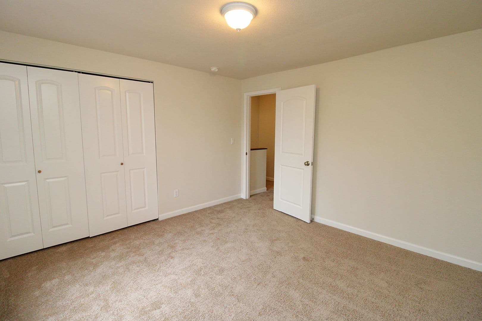 Portland Apartment: 5123-5125 NE Killingsworth St