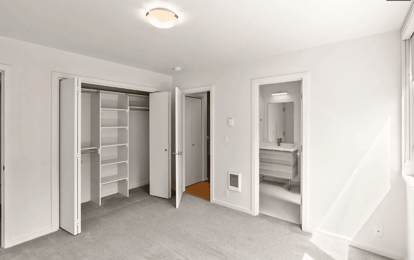 Lake Oswego Apartment: 31 - 47 D Avenue