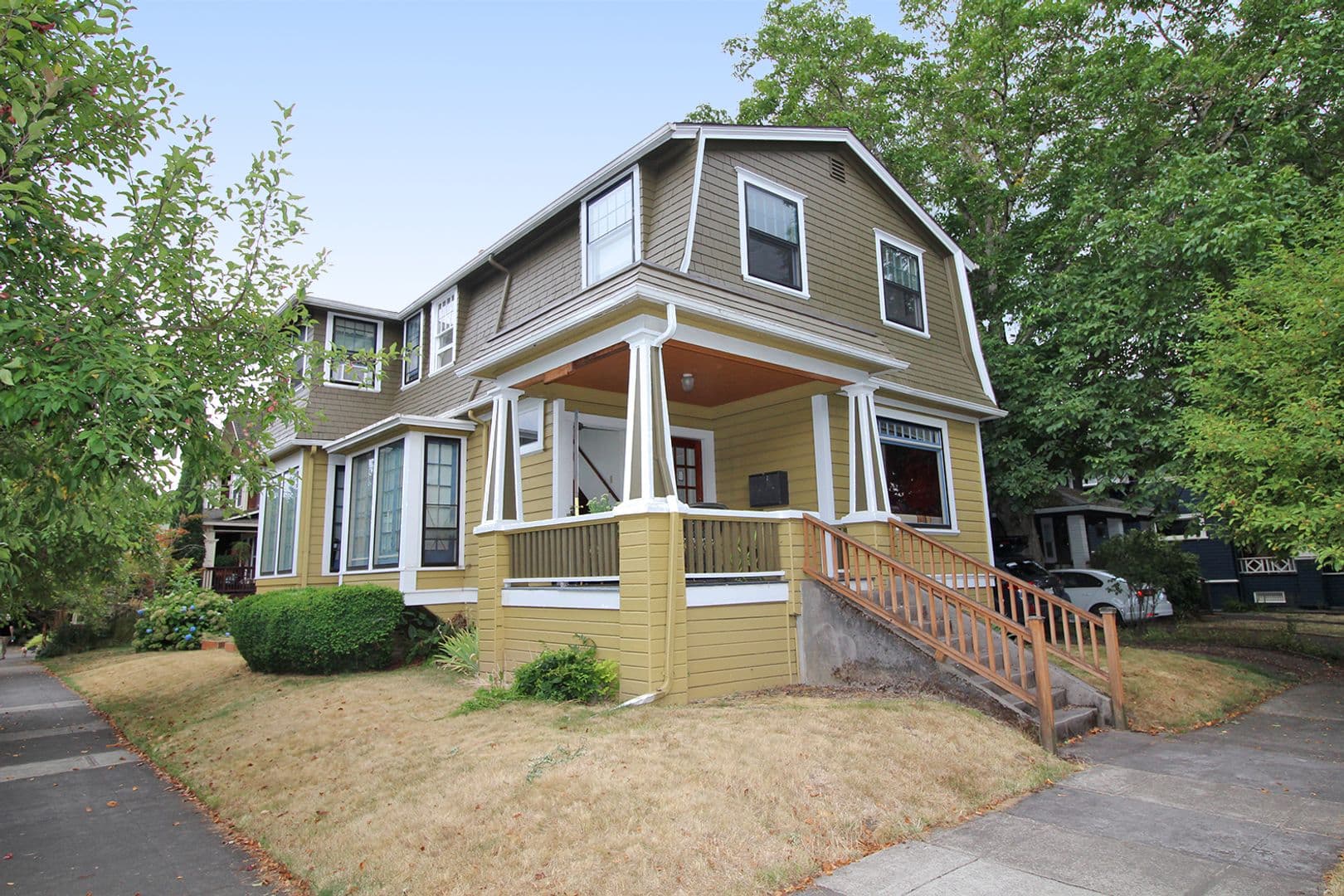 Portland Apartment: 1236 NE Tillamook St