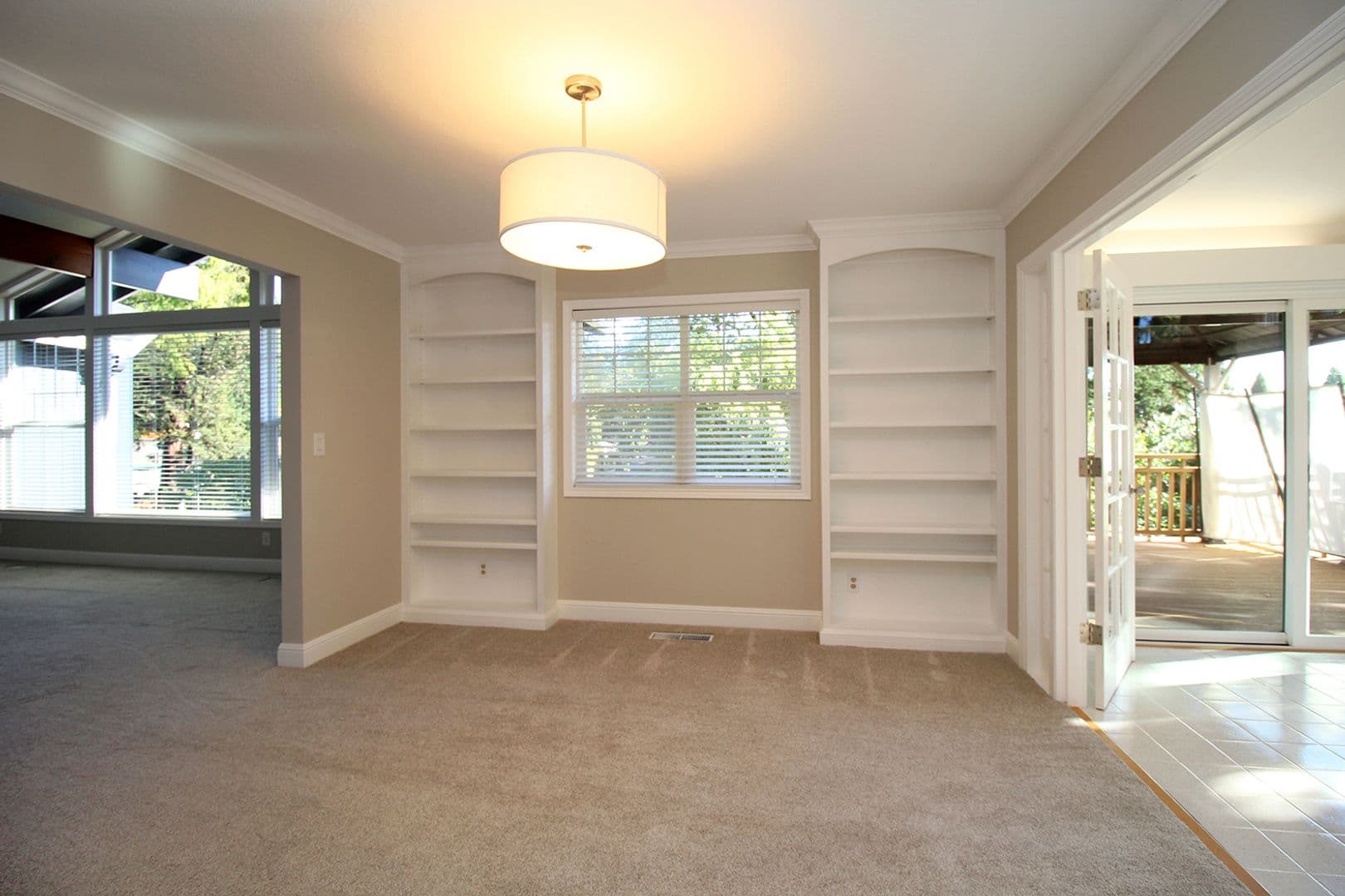 Portland House: 2710 SW Scenic Dr
