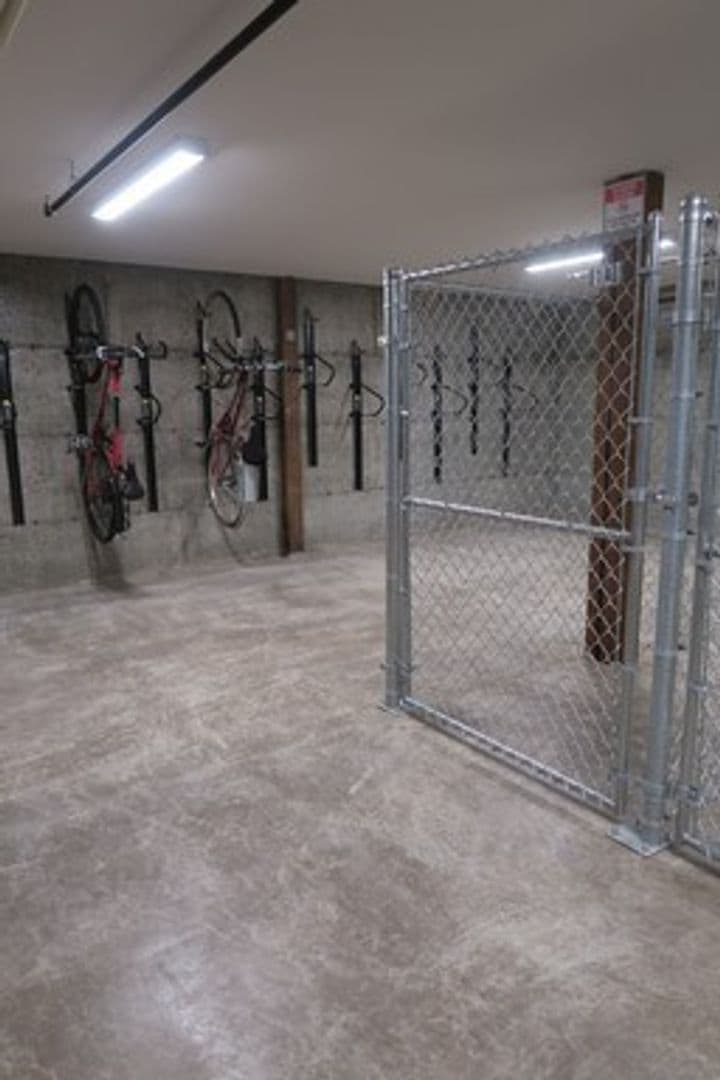 Portland Apartment: 6195 N Minnesota Ave