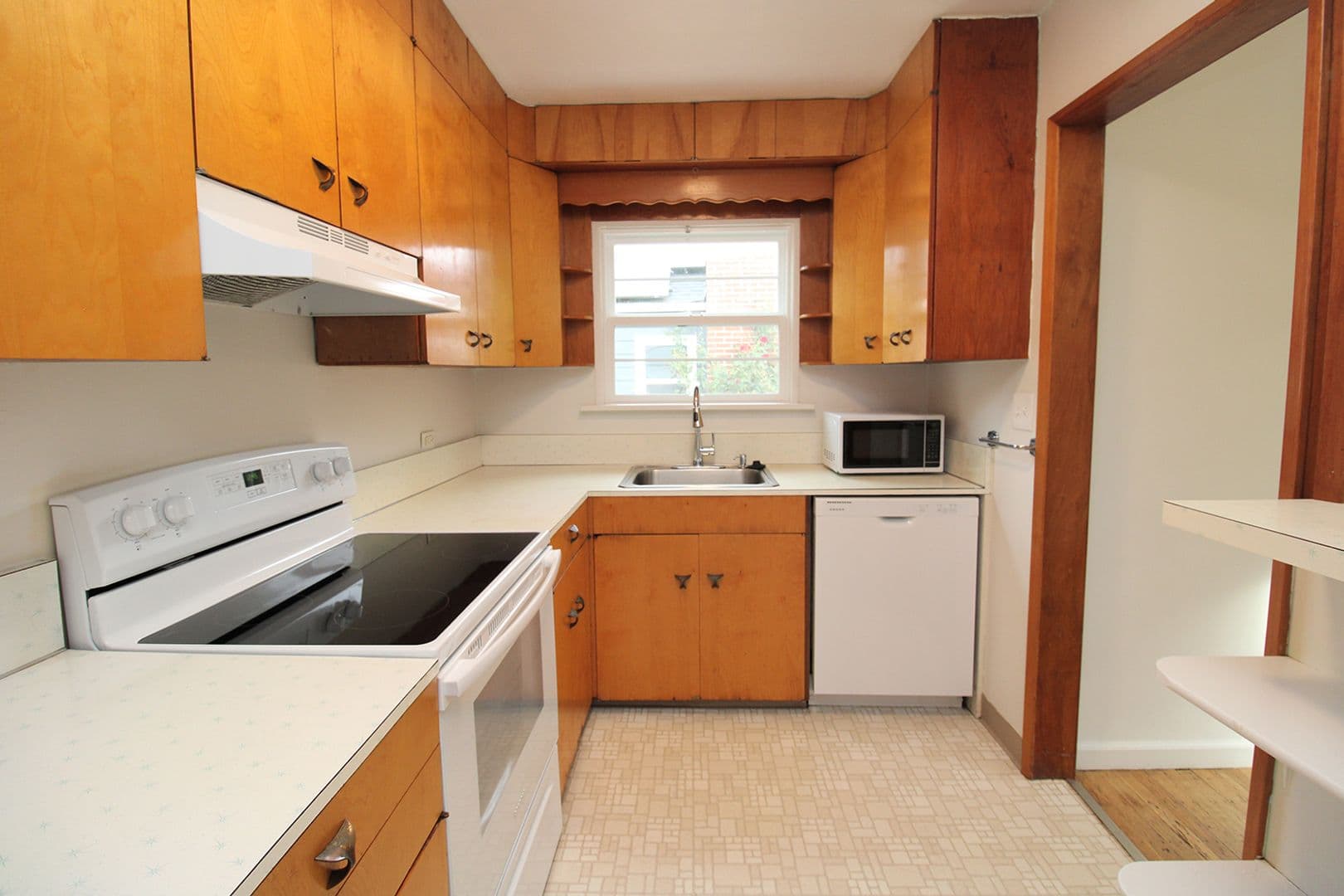 Portland House: 6047 NE 37th Ave