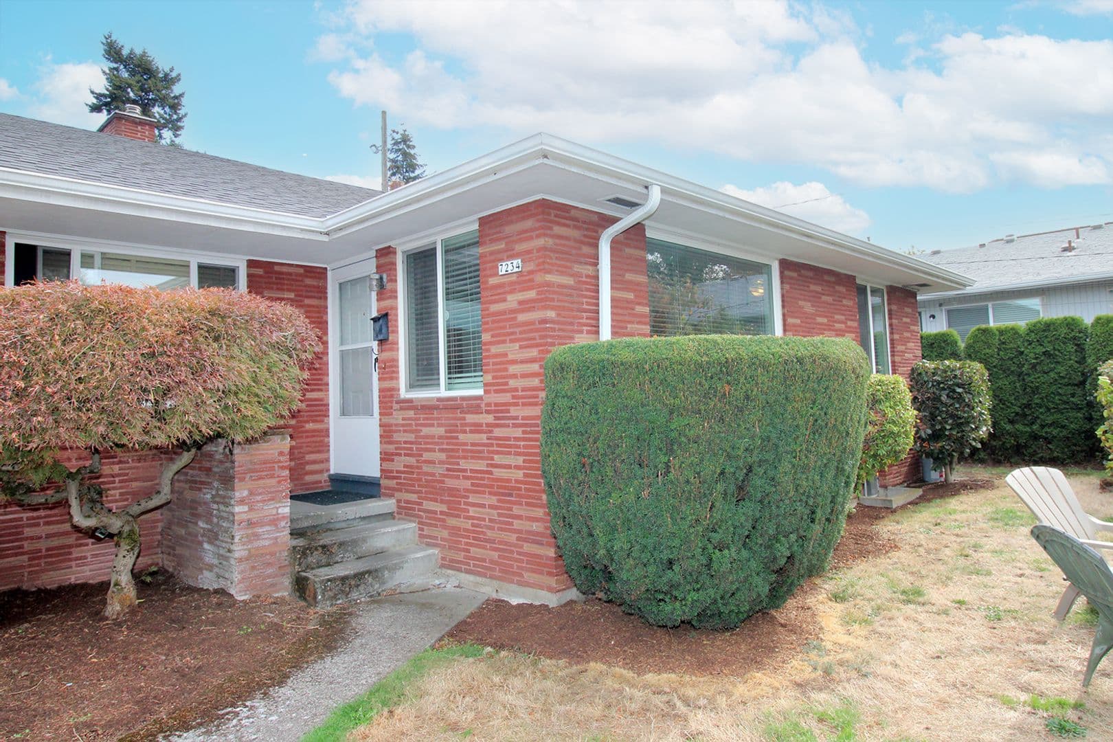 Portland Apartment: 7230 - 7234 NE Broadway