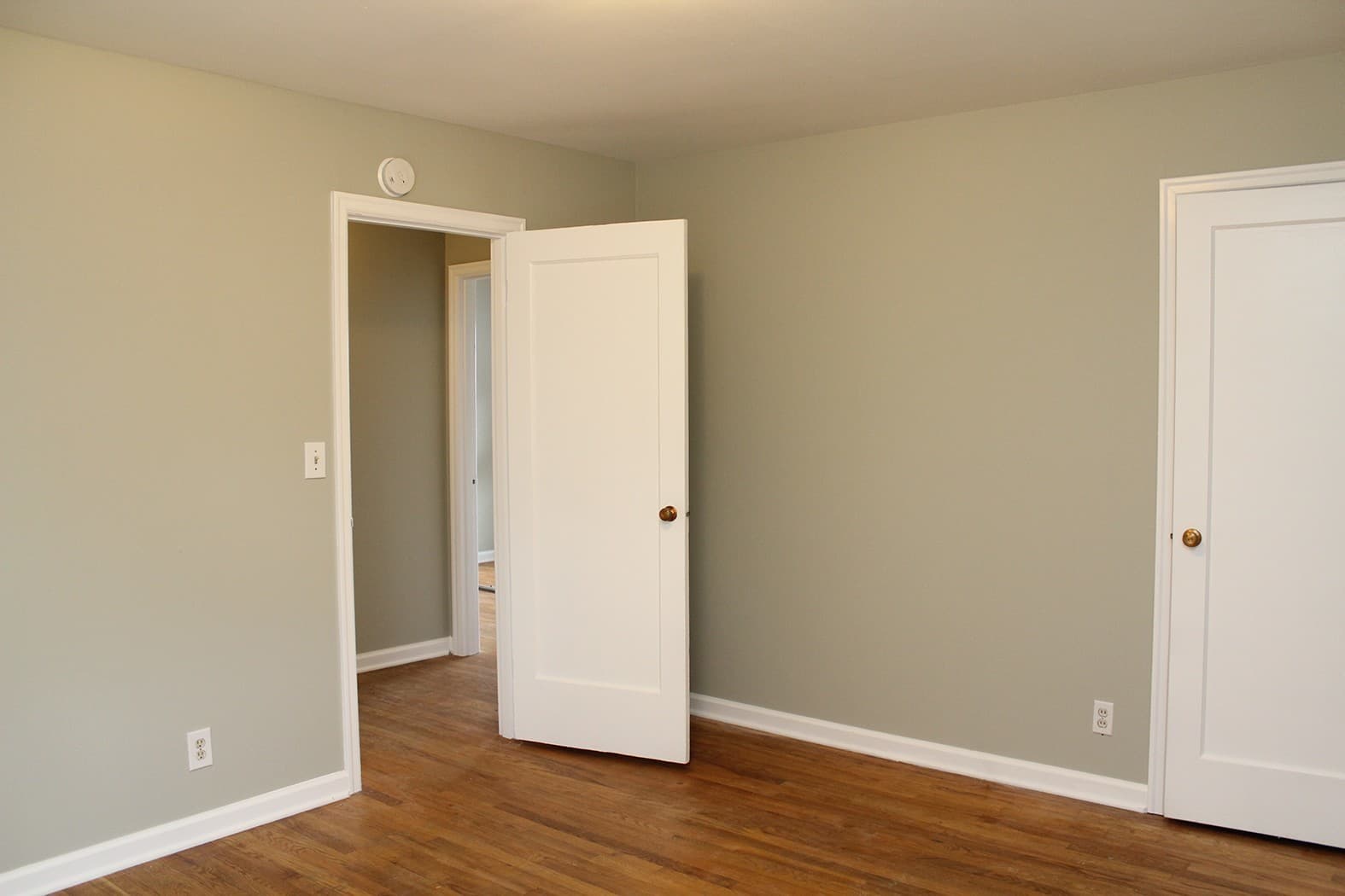 Portland Apartment: 5131-5147 SE 17th Avenue