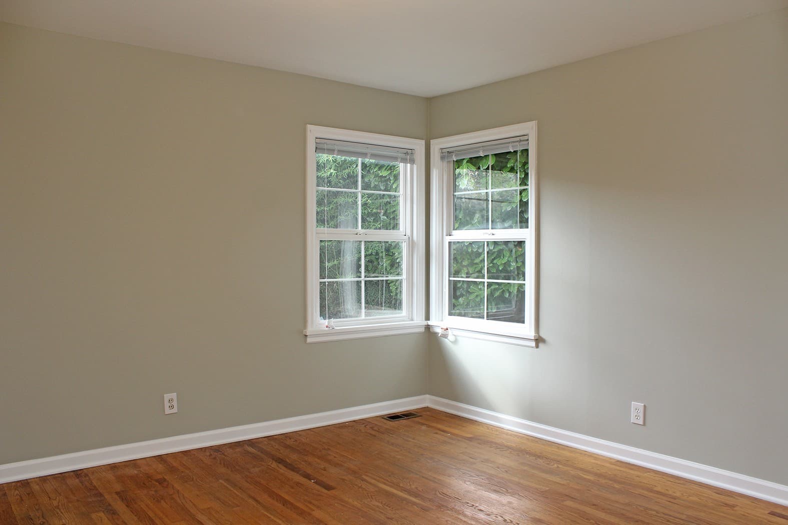 Portland Apartment: 5131-5147 SE 17th Avenue