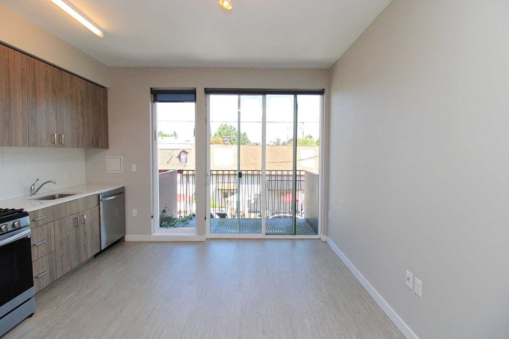 Portland Apartment: 1280 SE Nehalem St