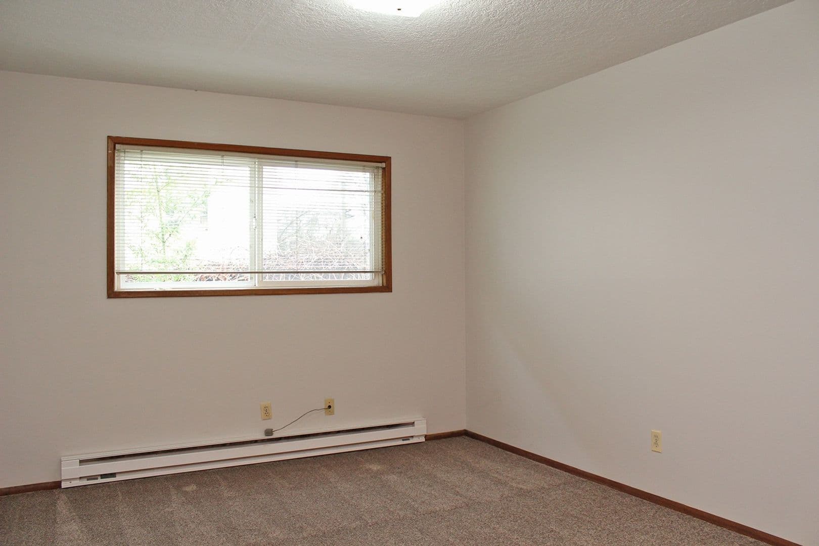 Portland Apartment: 2002-2012 NE 22nd Ave