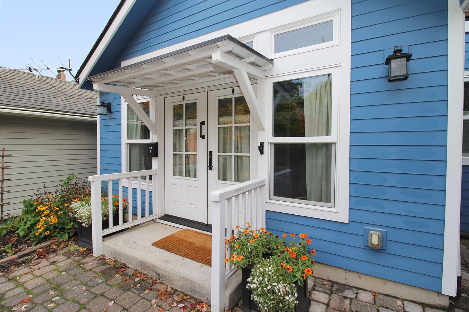 Portland Townhome: 816 NE Imperial Ave