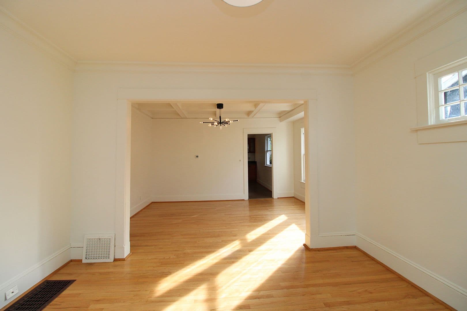 Portland House: 3604 SE Sherman St
