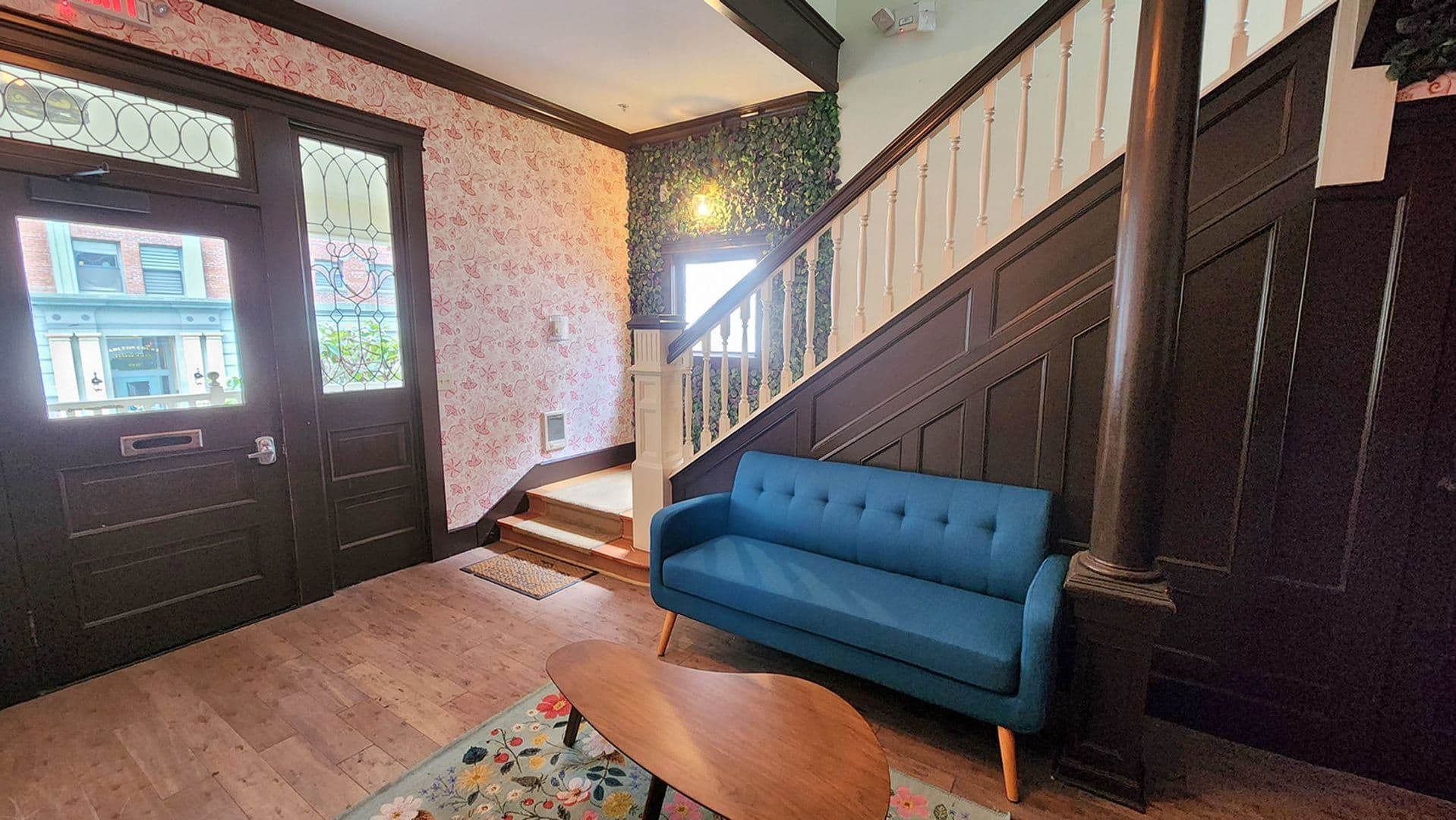 Portland Apartment: 1634 NW Everett St