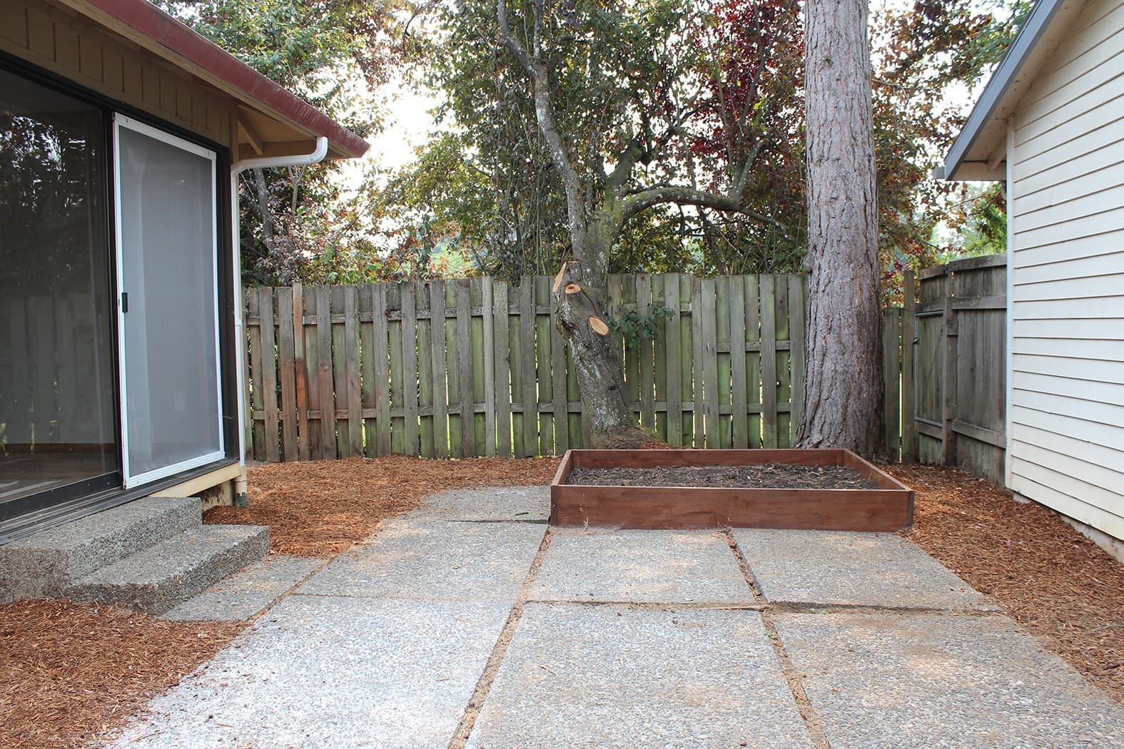 Oregon City Apartment: 508-510 Hartke Lp