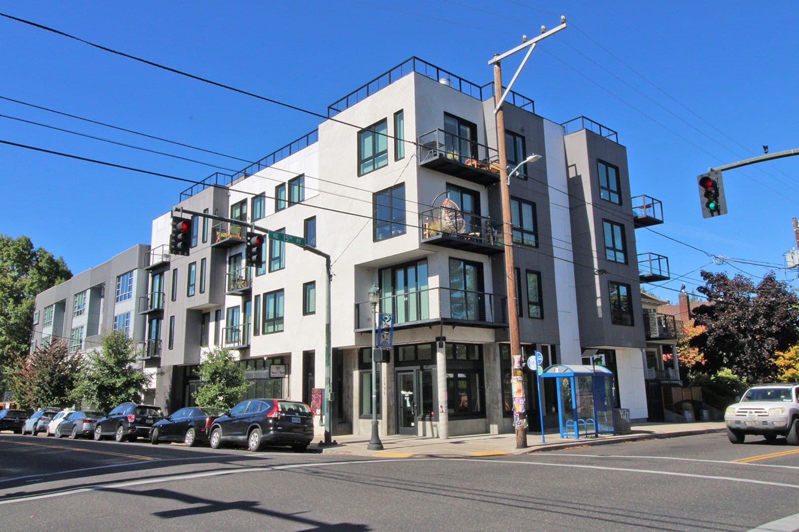 Portland Apartment: 1477 NE Alberta St