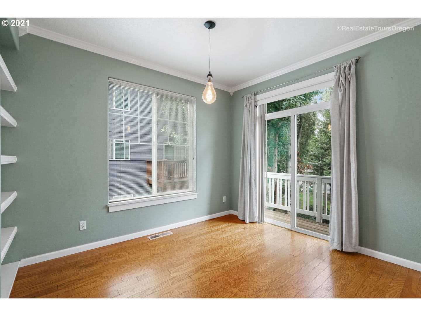 Beaverton House: 15960 SW Mortondale Lane