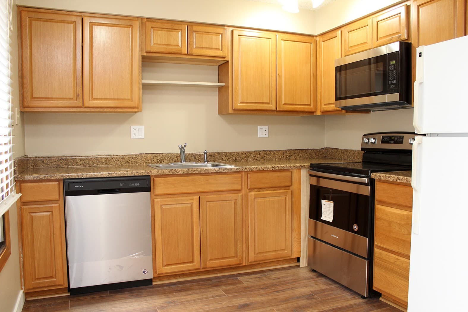 Oregon City Apartment: 508-510 Hartke Lp
