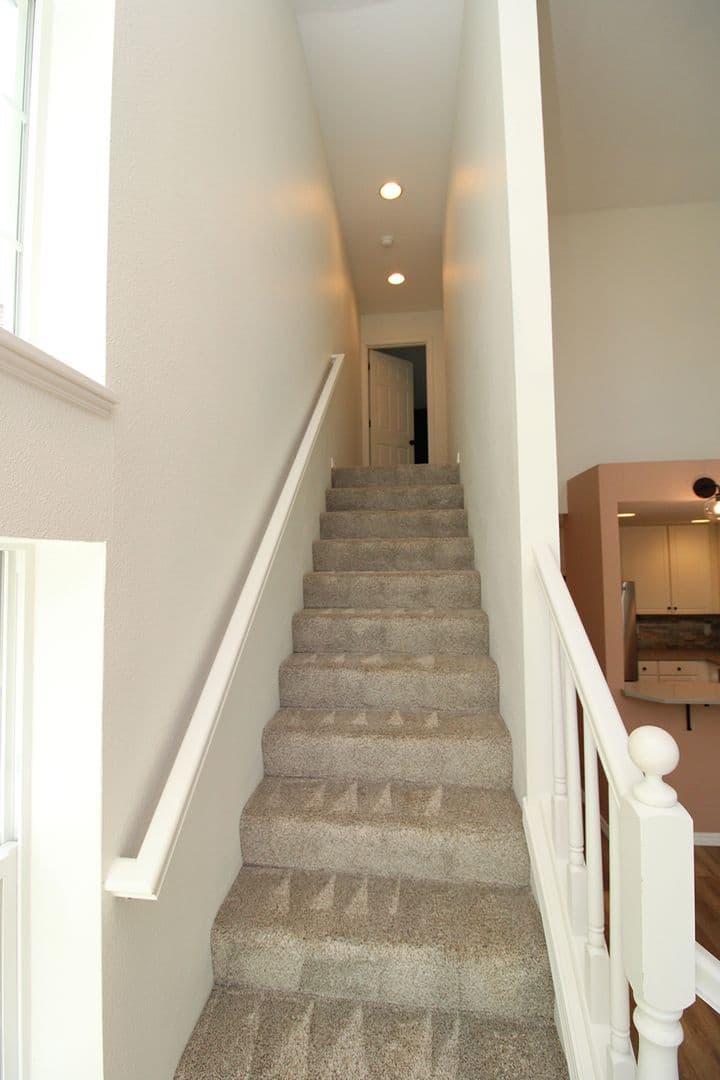 Portland House: 9711 NW Miller Hill Dr