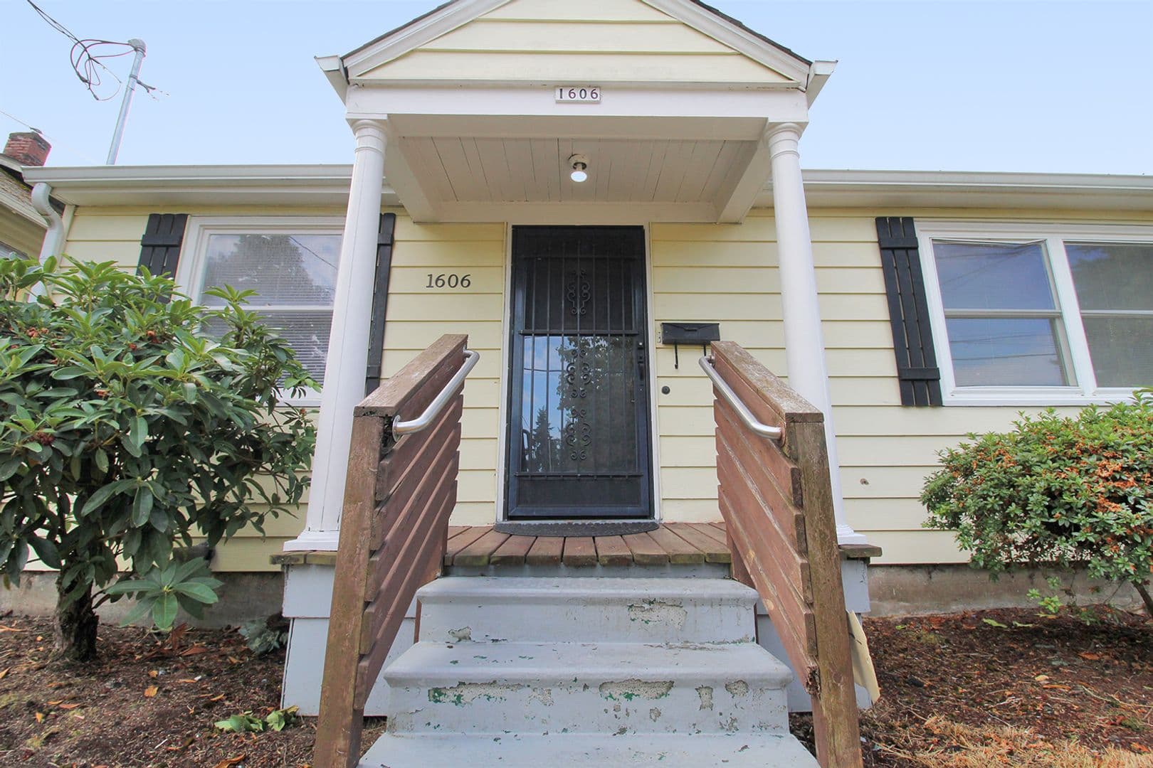 Portland House: 1606 N Church St