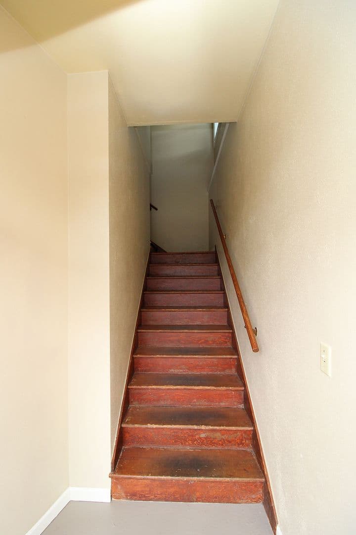 Portland Apartment: 5944 & 5948 NE 30th Ave