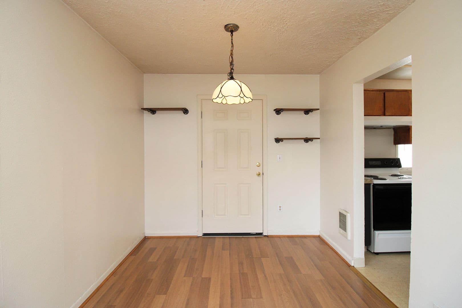 Portland Apartment: 6909-6923 N Vancouver Av