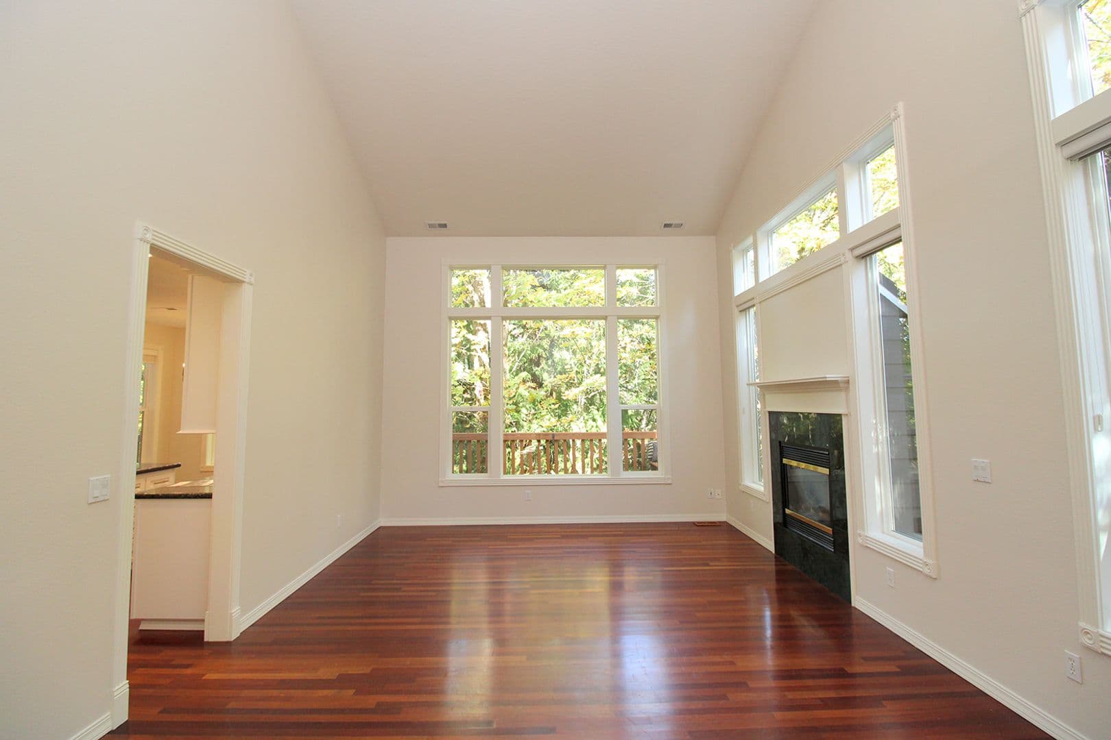 Portland House: 9583 NW Randall Ln