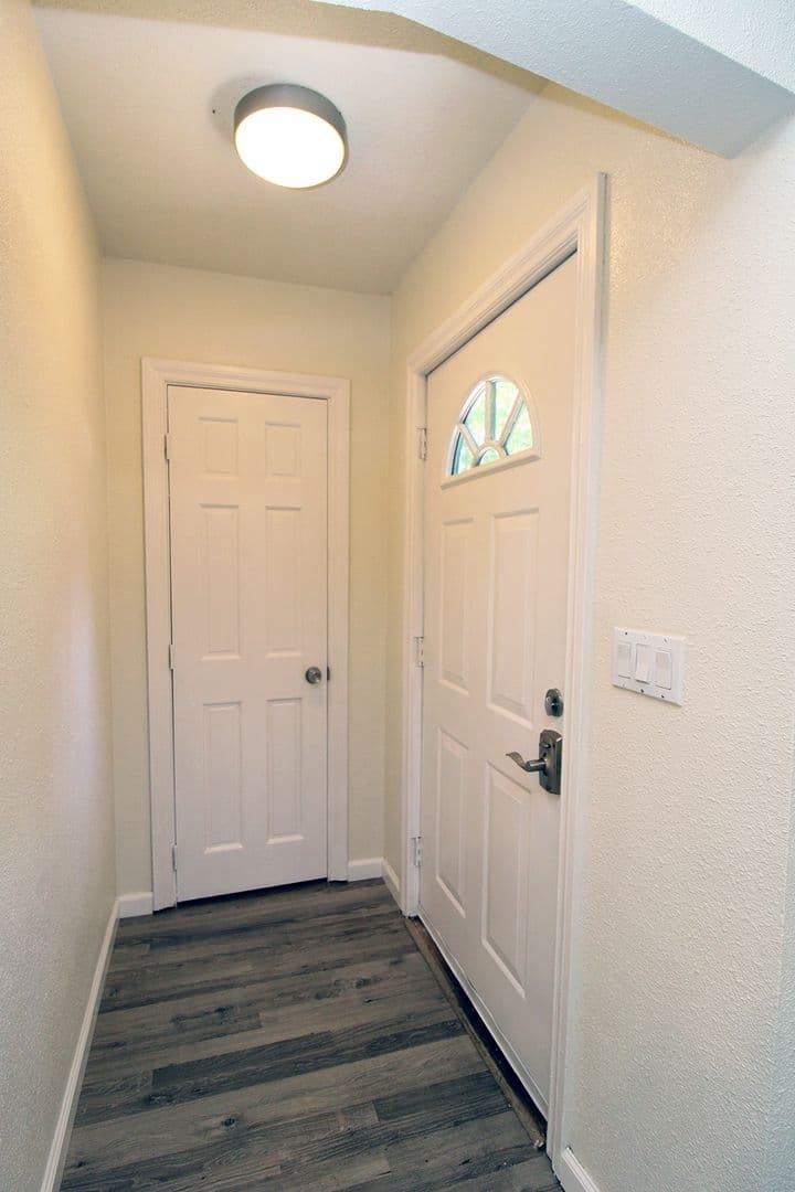 Portland House: 4419 N Albina Ave