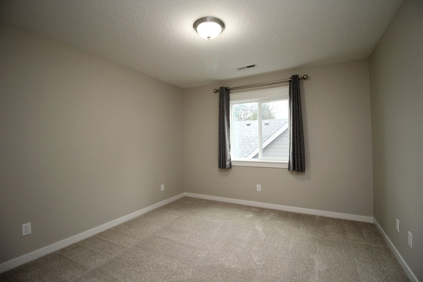 Beaverton House: 19304 SW Magnolia Ln