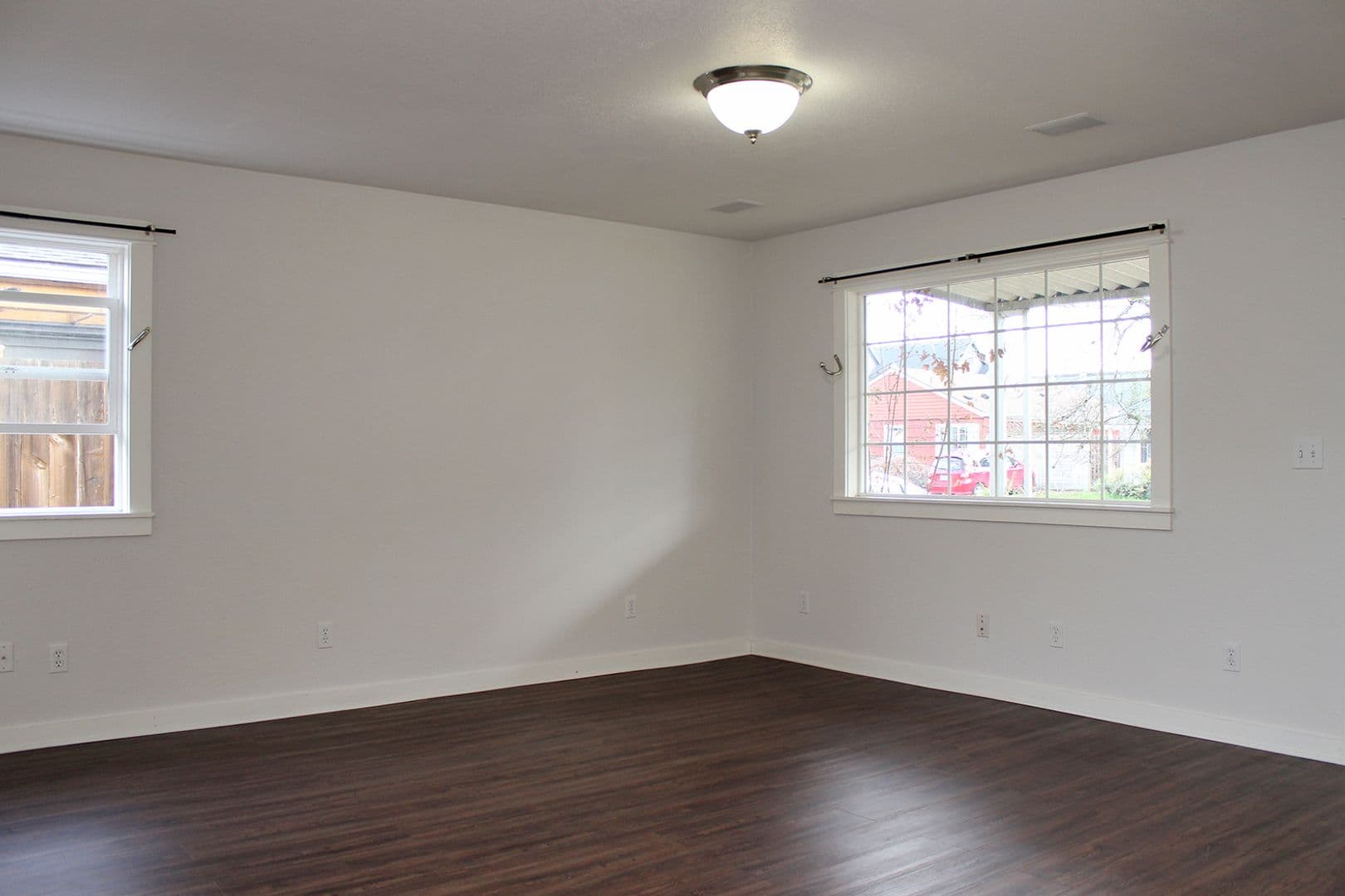 Portland House: 5933 SE Franklin St