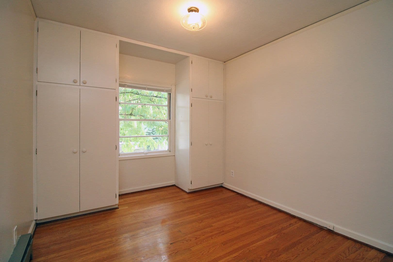 Portland Apartment: 1103-1133 SW Whitaker St