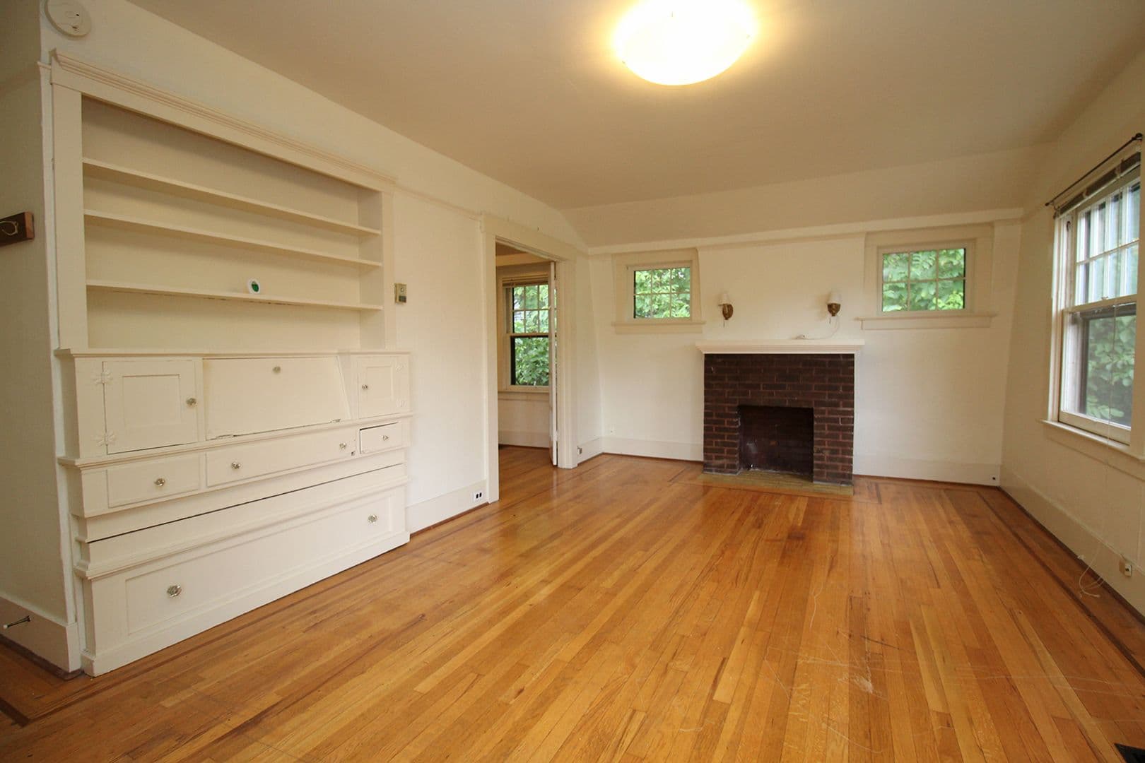 Portland Apartment: 1236 NE Tillamook St