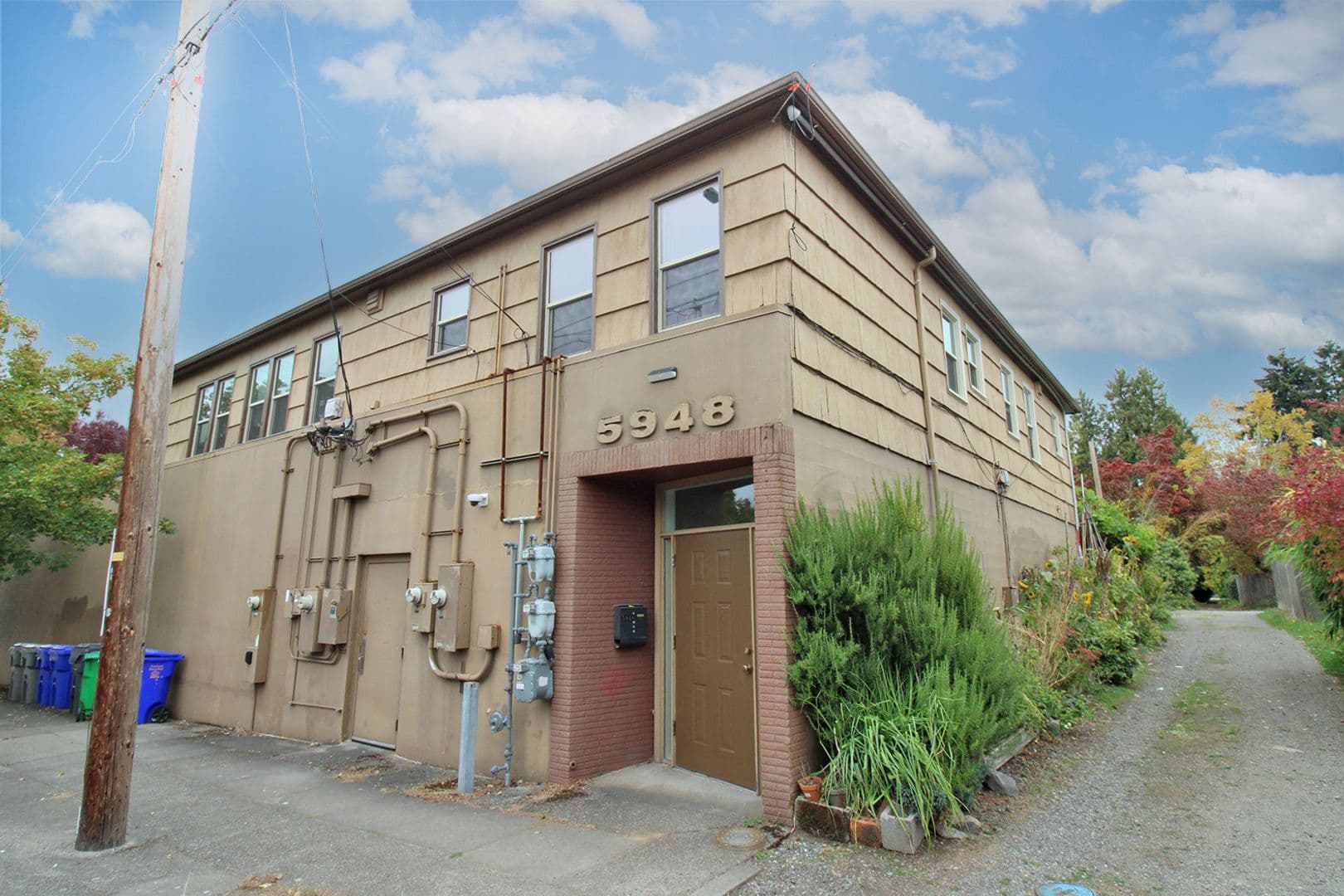 Portland Apartment: 5944 & 5948 NE 30th Ave