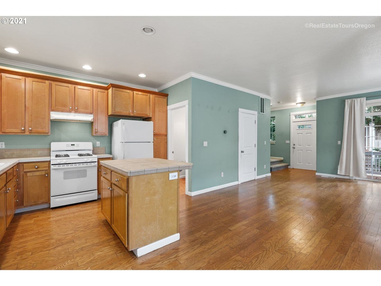 Beaverton House: 15960 SW Mortondale Lane