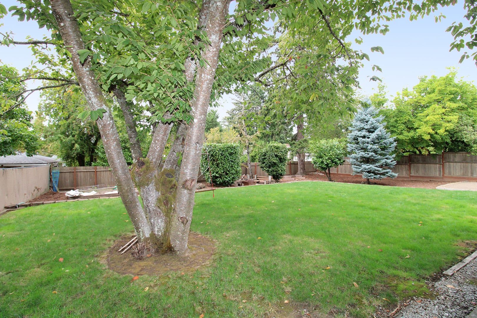 Portland Apartment: 9823 SW 55th Ave