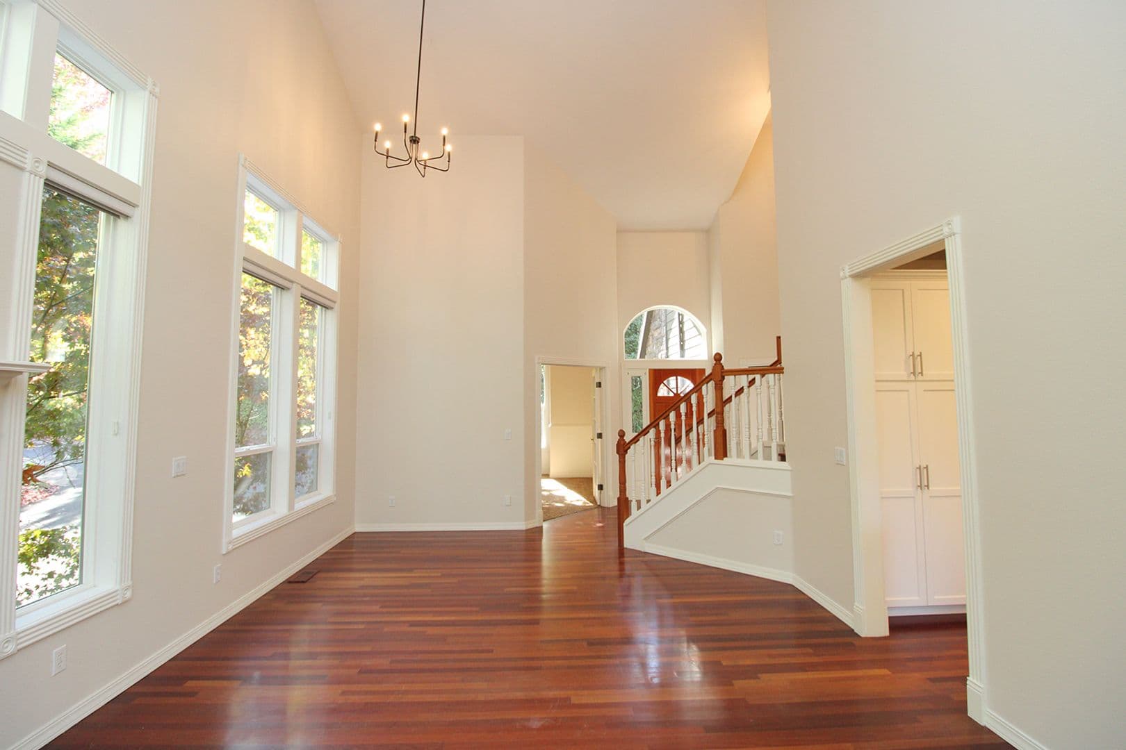 Portland House: 9583 NW Randall Ln