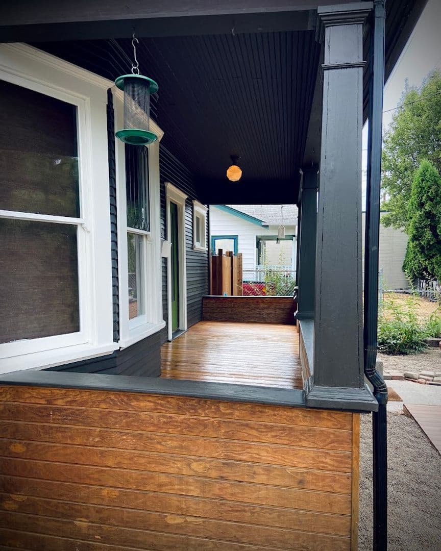 Portland House: 7126 N Lombard St
