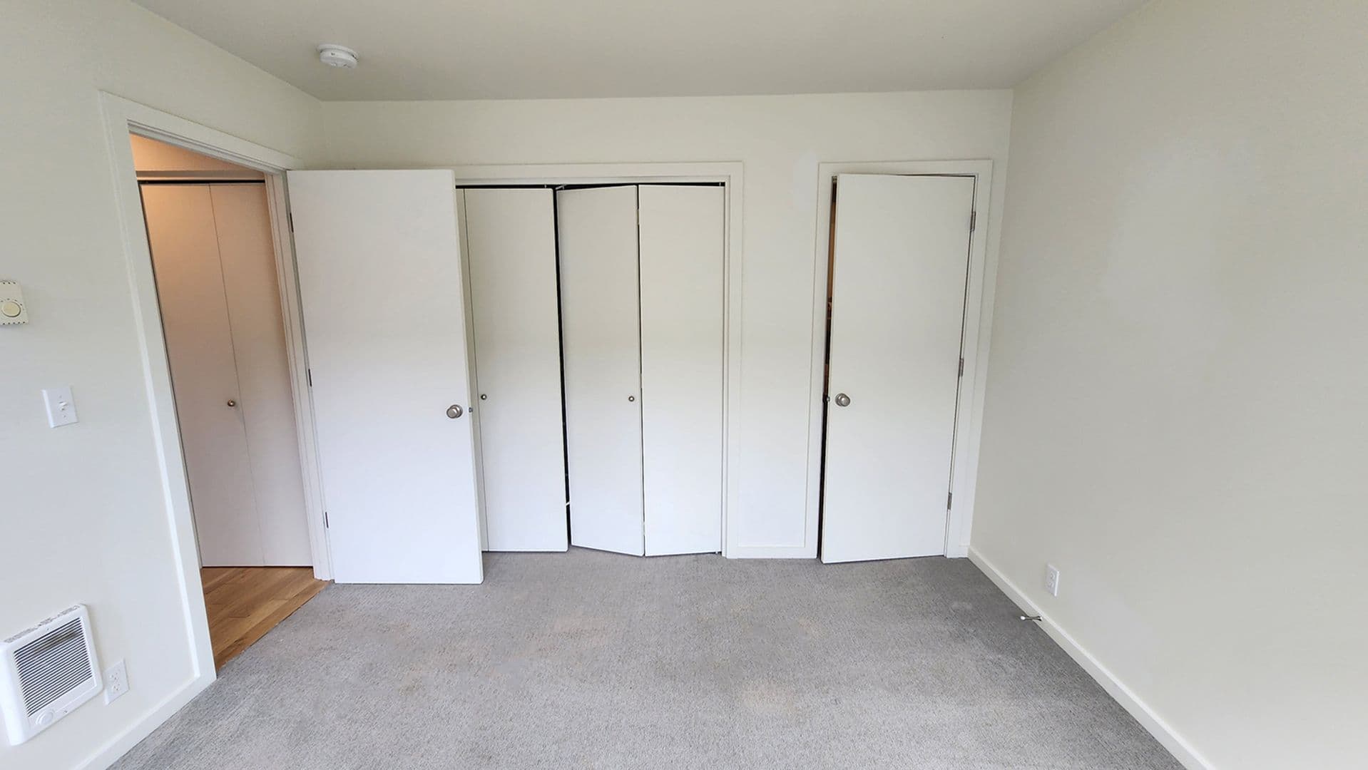 Lake Oswego Apartment: 31 - 47 D Avenue