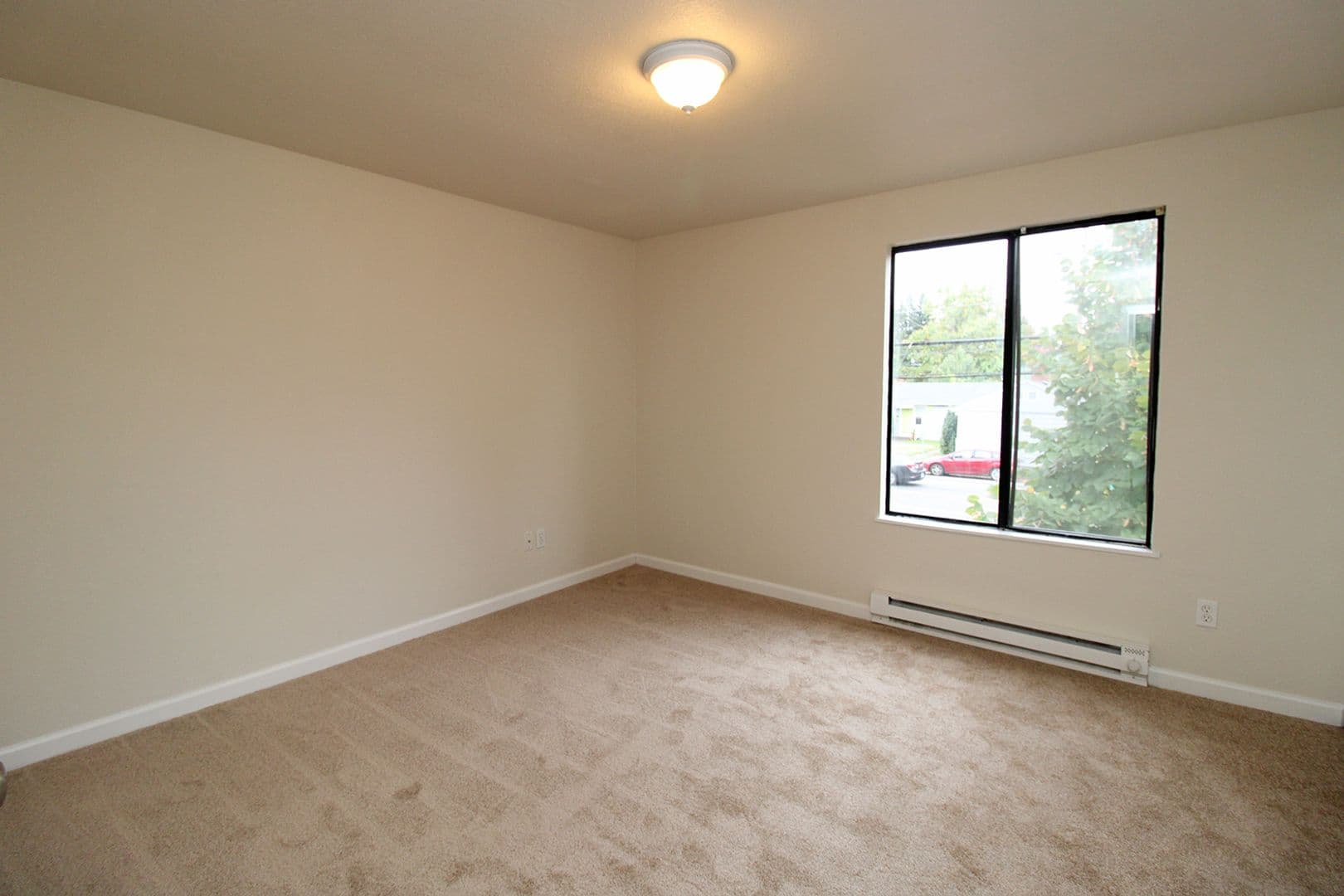 Portland Apartment: 5123-5125 NE Killingsworth St