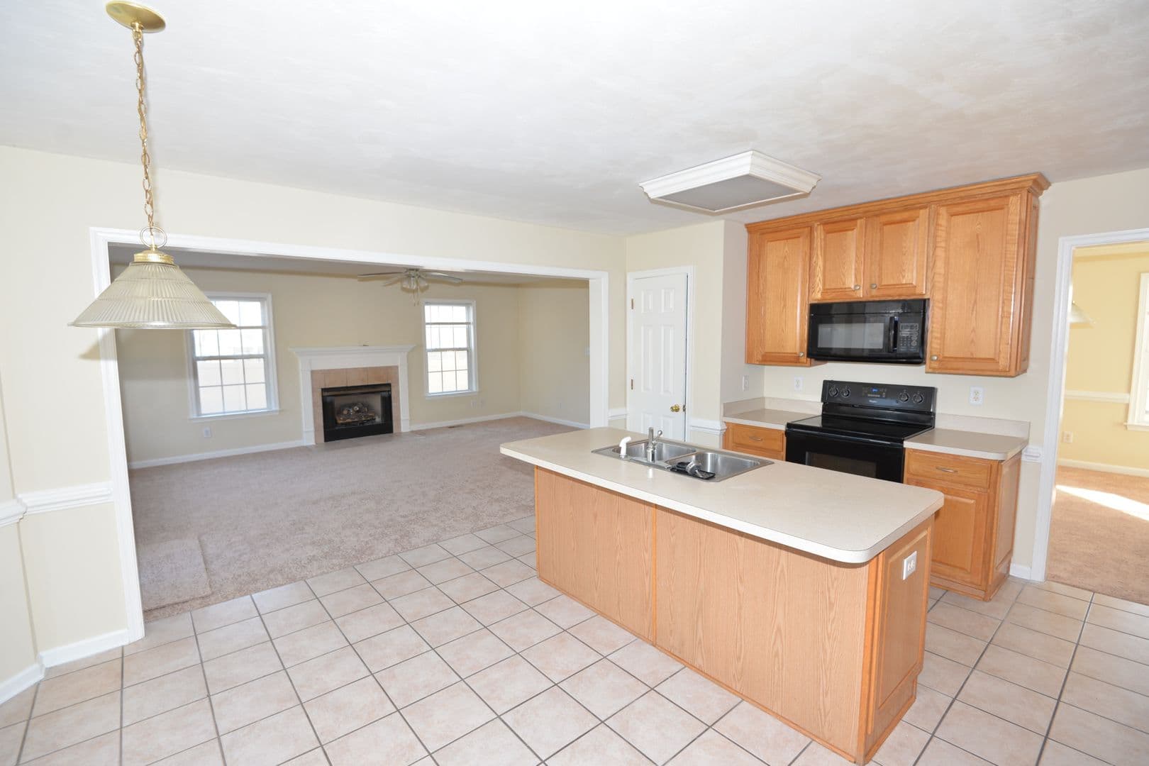 VIRGINIA BEACH House: 1701 SEATON DR